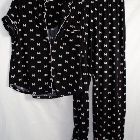 Kate Spade Short Sleeve Long Pant Pajama Set - Black Bow Print size M - Picture 2 of 3
